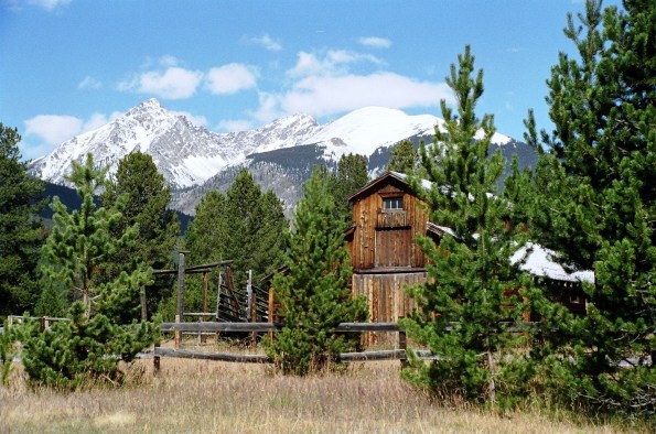 Rocky Mountain Barn 2006